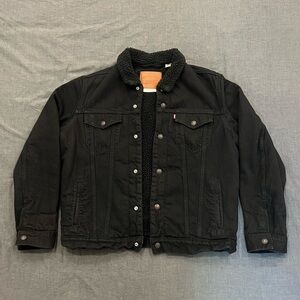 Mens Black Levi’s Sherpa Trucker Jacket